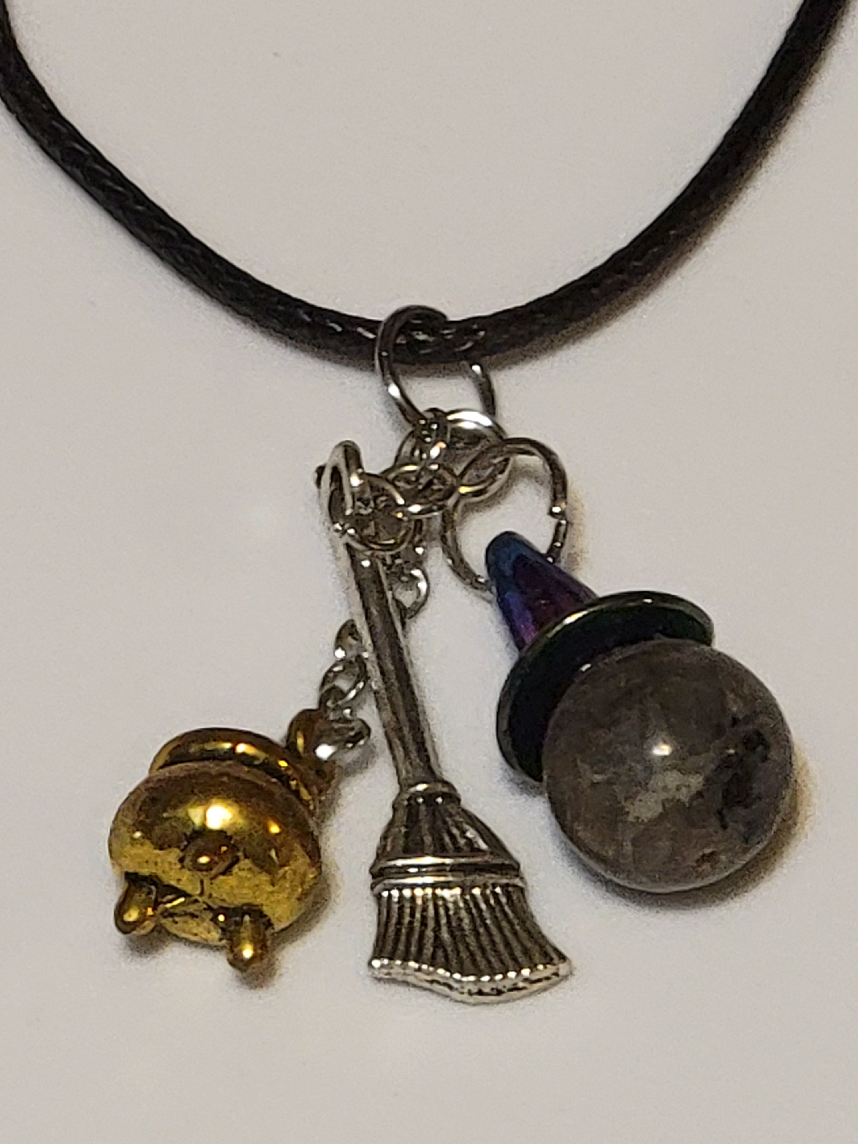 Witch Hat Necklace - Yooperlite