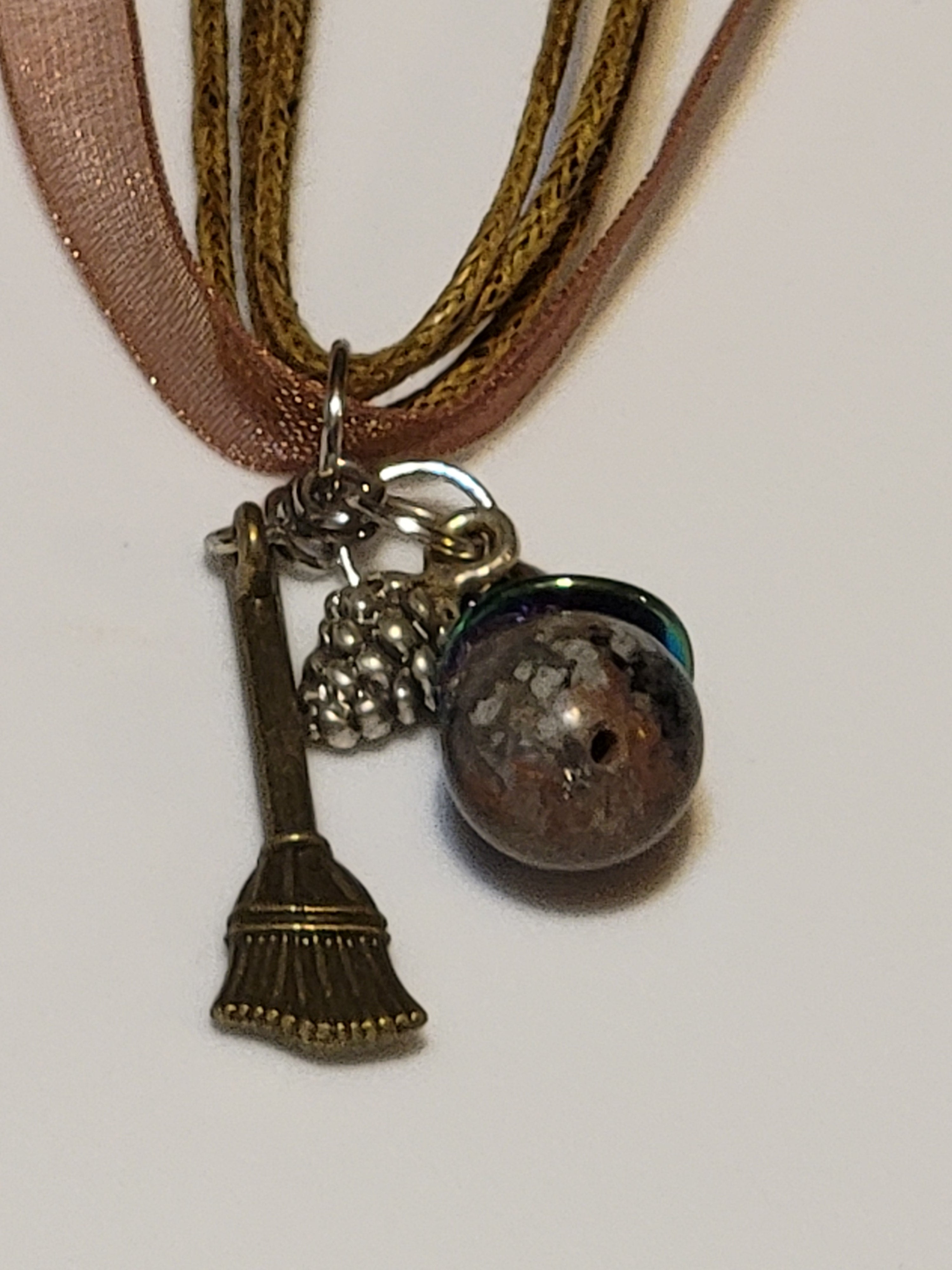 Witch Hat Necklace - Yooperlite