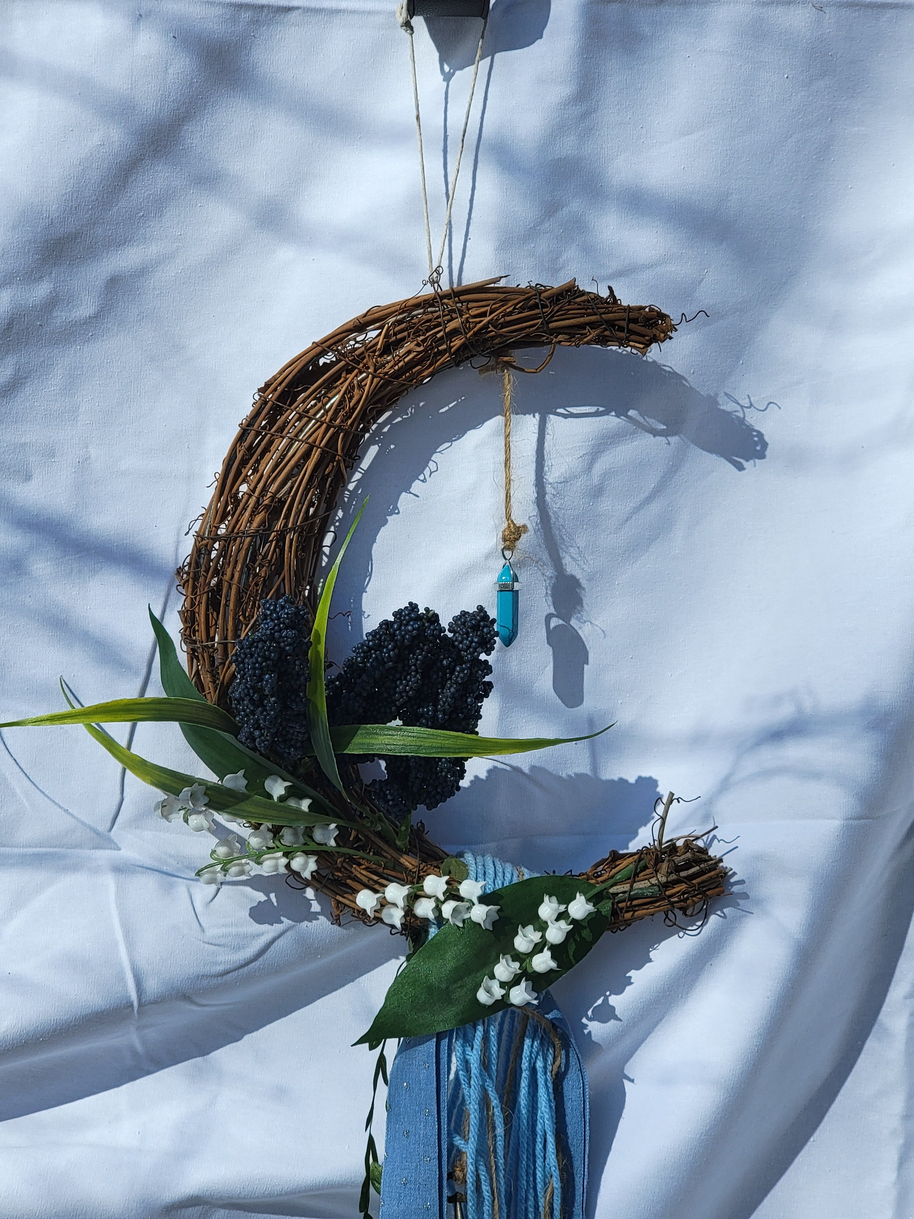 Witch Bells - Medium Moon Grapevine