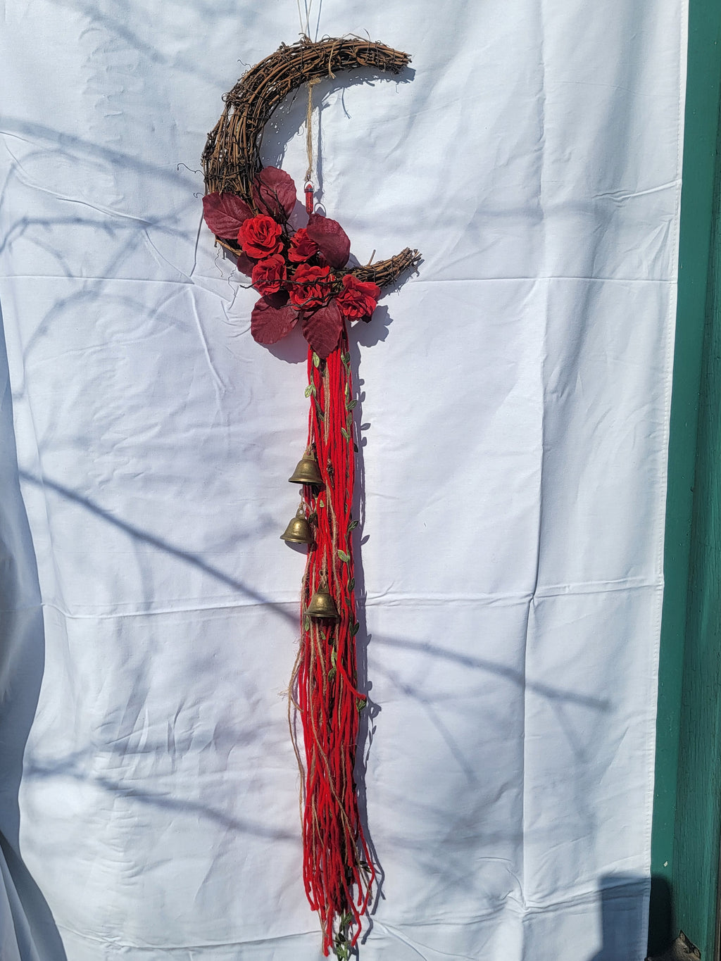 Witch Bells - Medium Moon Grapevine